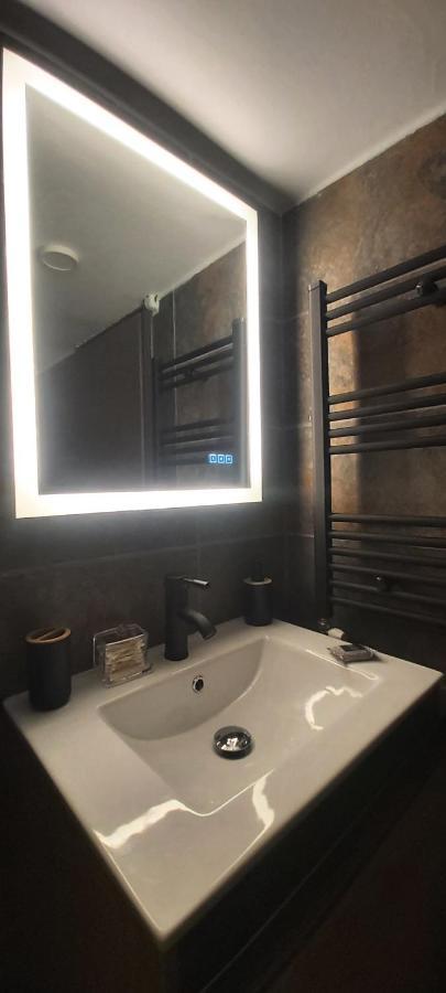 Sky Nomads Apartment Солун Екстериор снимка
