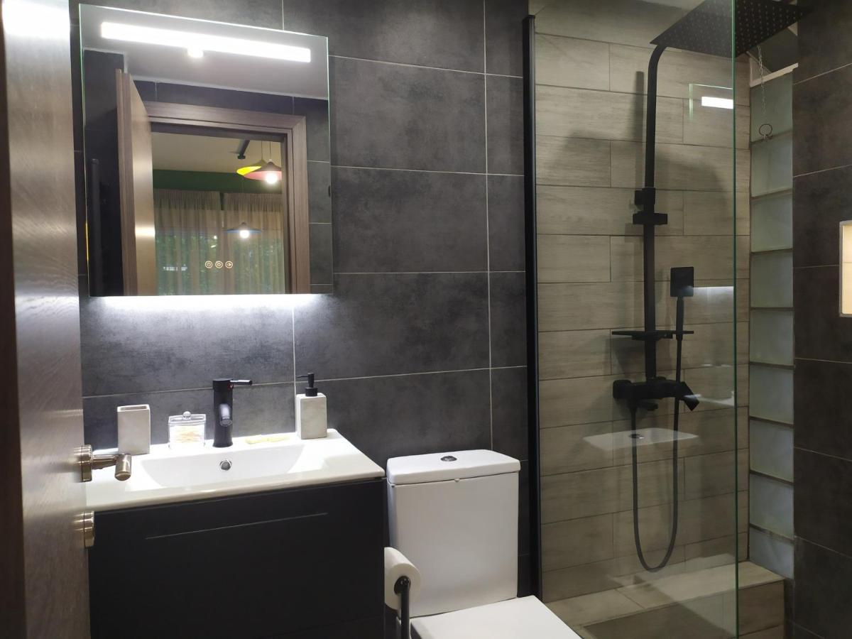 Sky Nomads Apartment Солун Екстериор снимка