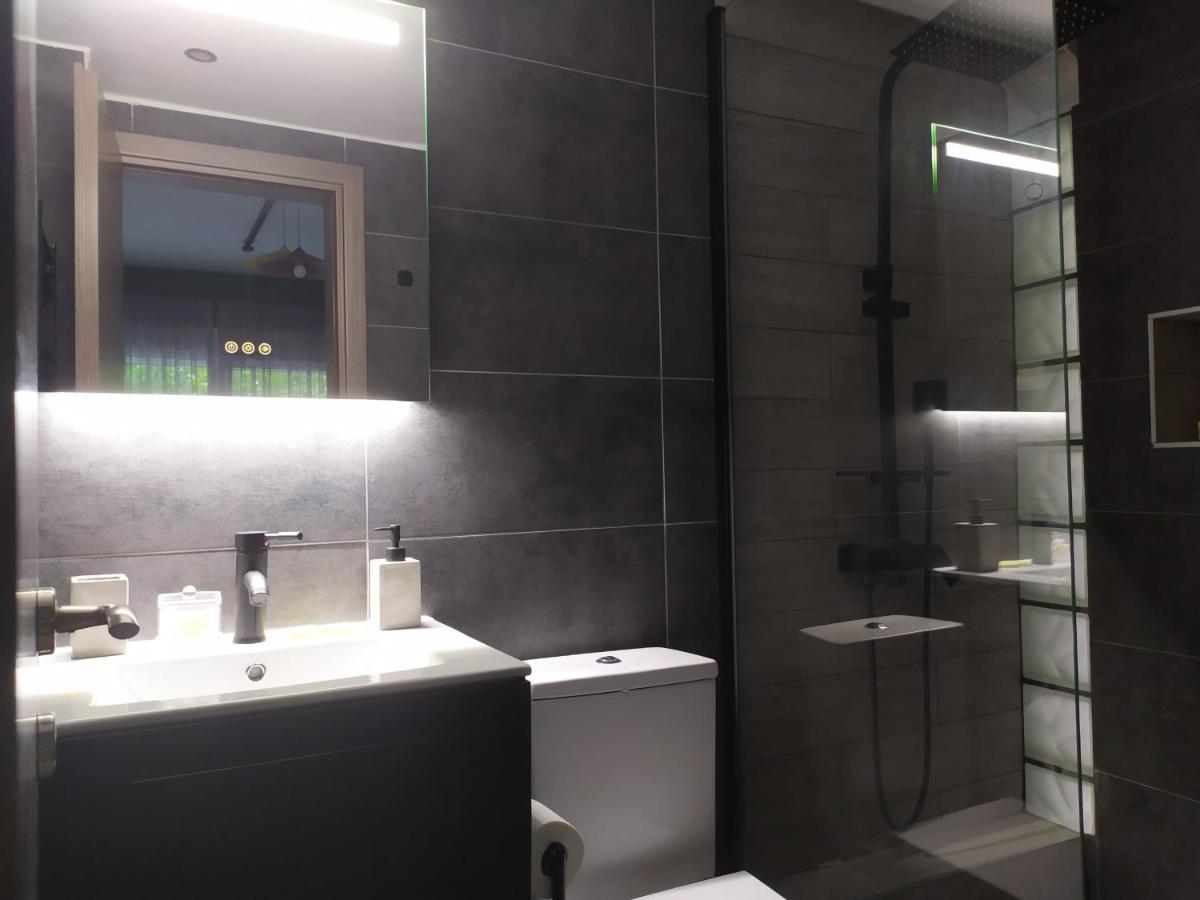 Sky Nomads Apartment Солун Екстериор снимка