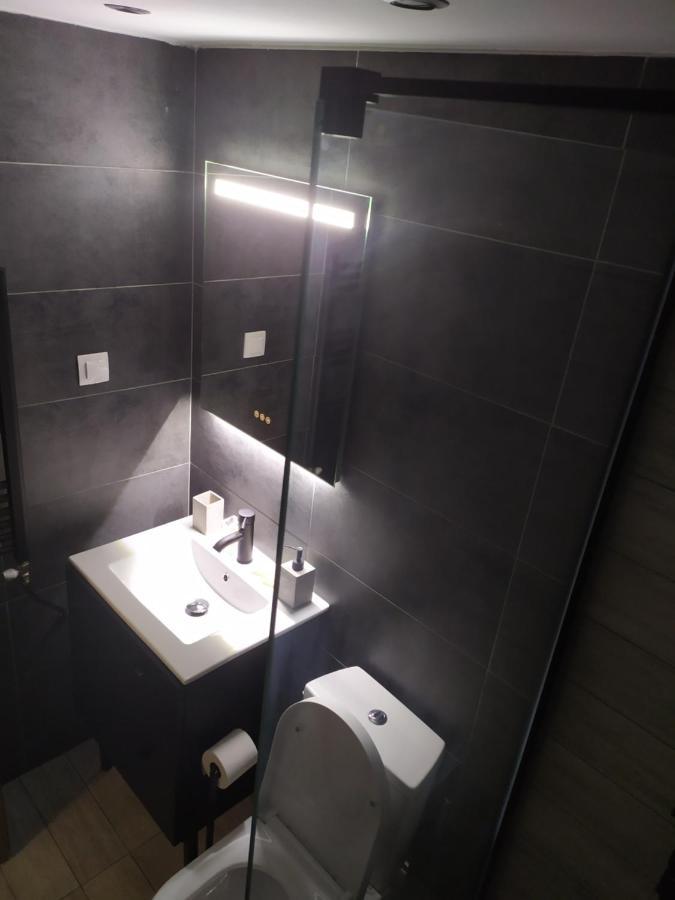 Sky Nomads Apartment Солун Екстериор снимка