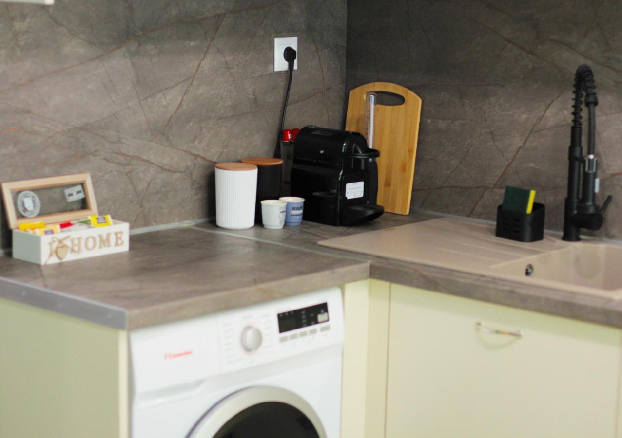 Sky Nomads Apartment Солун Екстериор снимка